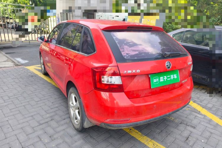 Used Skoda Rapid Spaceback 2014 1.6L Manual Enjoyment Edition Rear Left 45 Deg