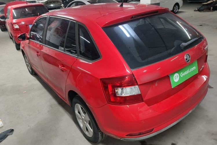 Used Skoda Rapid Spaceback 2014 1.6L Automatic Enjoyment Edition Rear Left 45 Deg