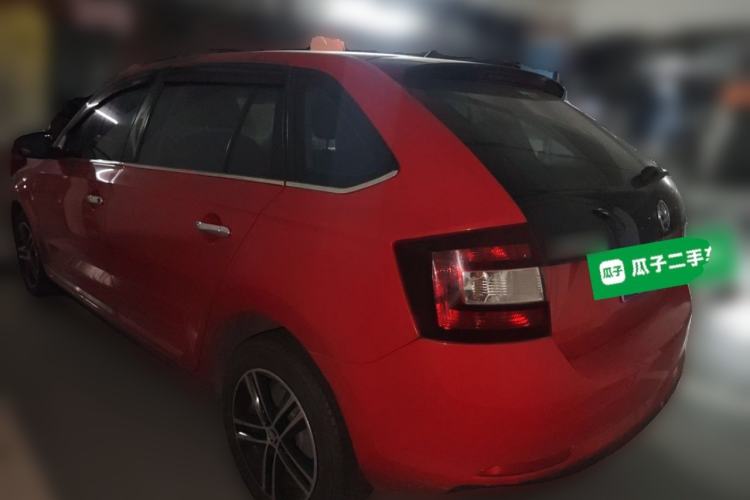 Used Skoda Rapid Spaceback 2014 1.6L Manual Enjoyment Edition Rear Left 45 Deg