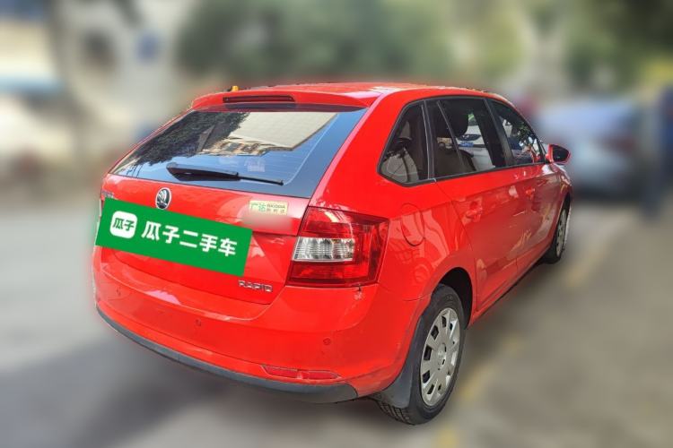 Used Skoda Rapid Spaceback 2014 1.6L Automatic Enjoyment Edition Rear Right 45 Deg