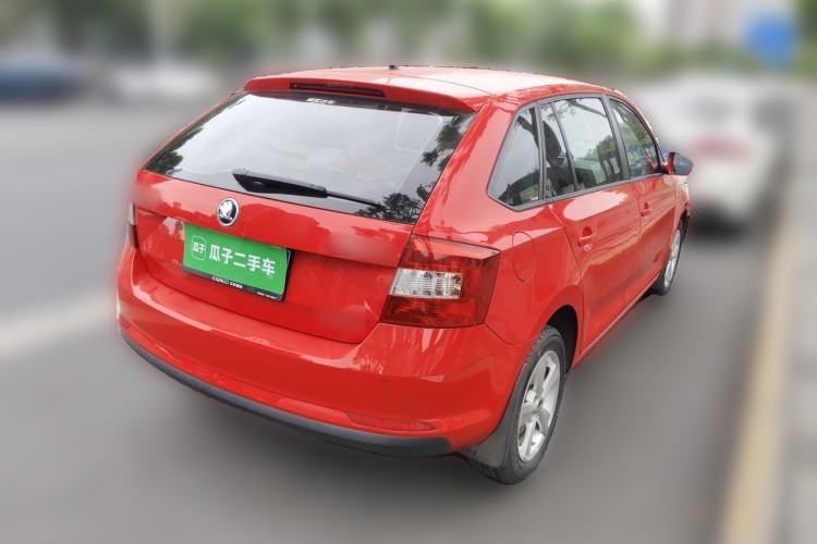 Used Skoda Rapid Spaceback 2014 1.6L Automatic Enjoyment Edition Rear Right 45 Deg