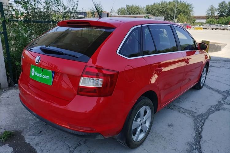 Used Skoda Rapid Spaceback 2014 1.6L Automatic Enjoyment Edition Rear Right 45 Deg