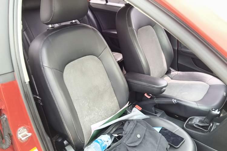 Used Skoda Rapid Spaceback 2014 1.6L Automatic Enjoyment Edition Right Front Seat