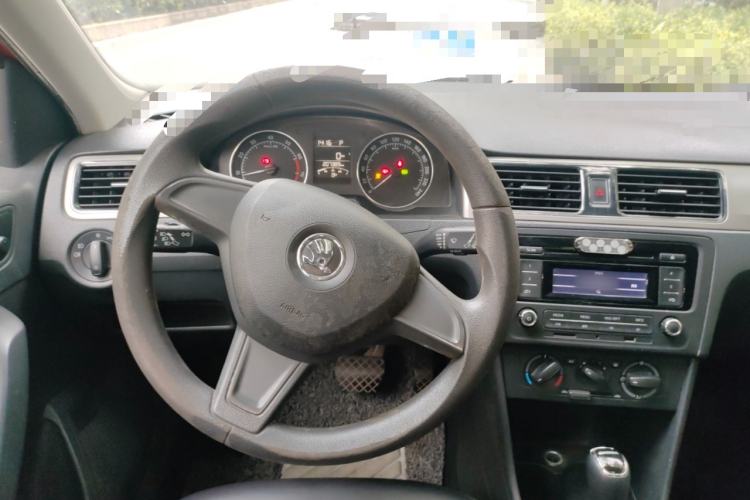 Used Skoda Rapid Spaceback 2014 1.6L Automatic Enjoyment Edition Steering Wheel