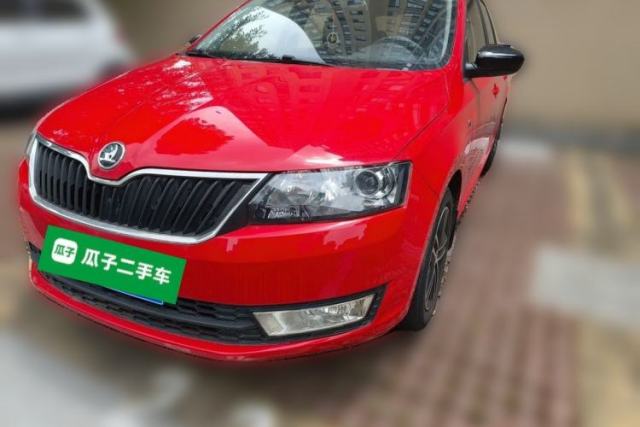 Used Skoda Rapid Spaceback 2014 1.6L Automatic Enjoyment Edition