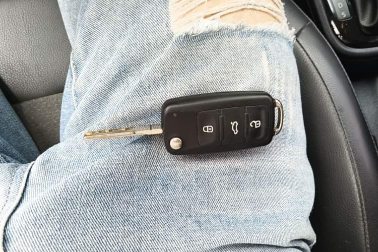 Used Skoda Rapid Spaceback 2014 1.6L Automatic Enjoyment Edition Vehicle Key