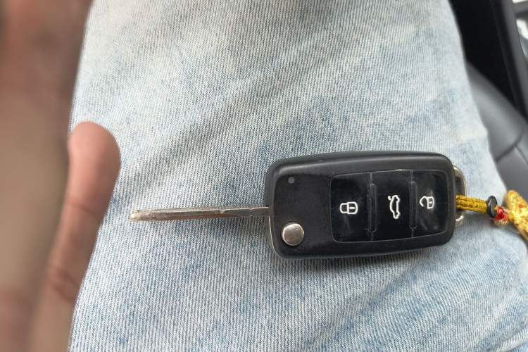 Used Skoda Rapid Spaceback 2014 1.6L Automatic Enjoyment Edition Vehicle Key