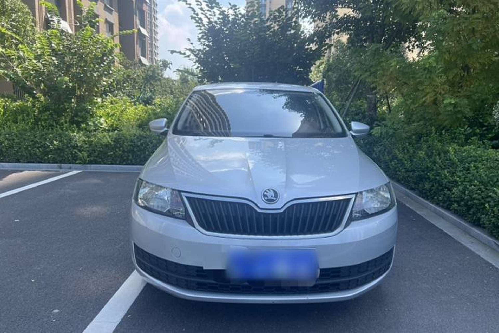 Used Skoda Rapid Spaceback 2014 1.6L Manual Enjoyment Edition Exterior 5