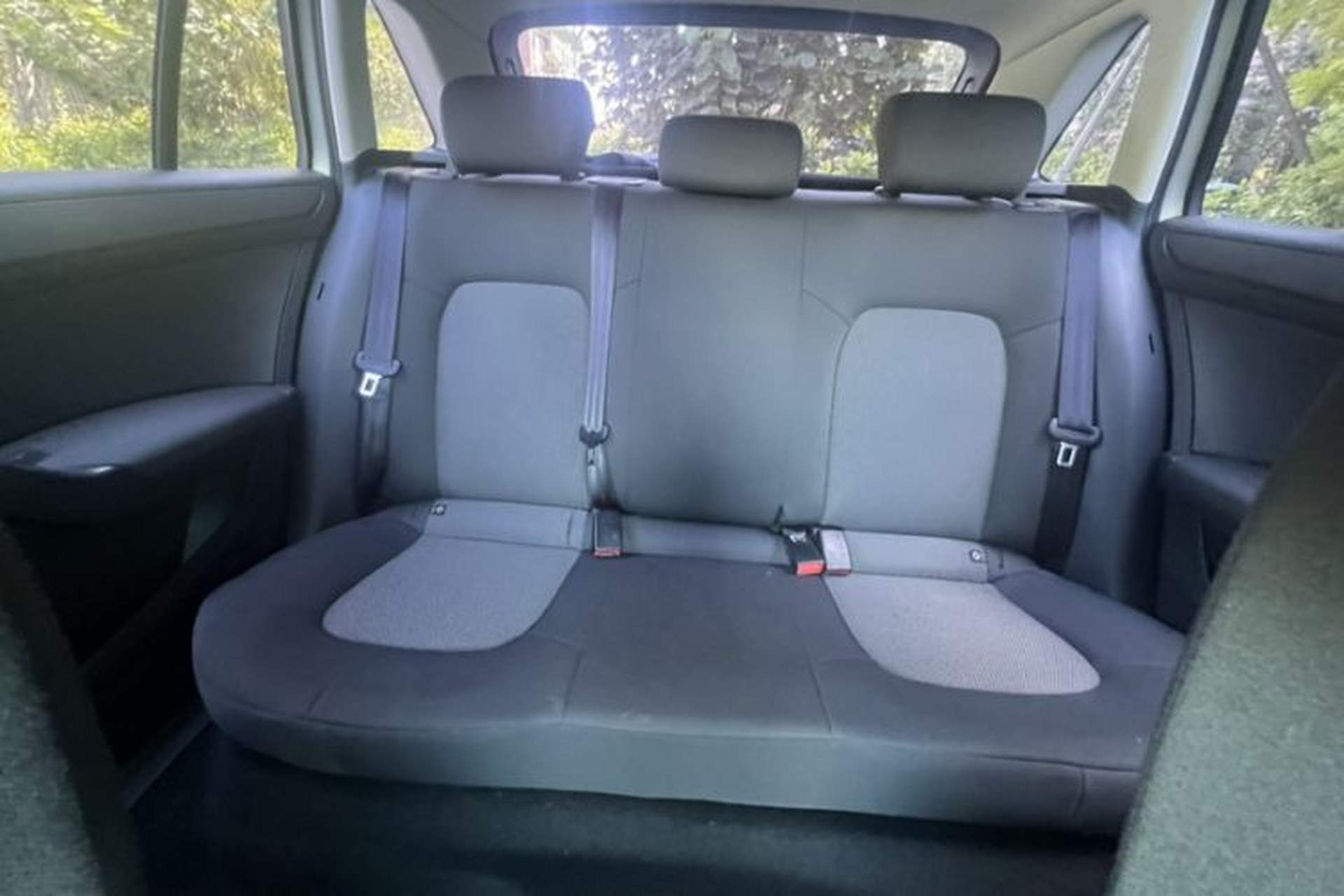 Used Skoda Rapid Spaceback 2014 1.6L Manual Enjoyment Edition Interior 8
