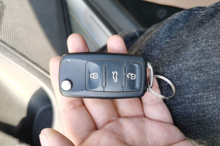 Used Skoda Rapid Spaceback 2014 1.4 TSI DSG Comfort Edition Vehicle Key