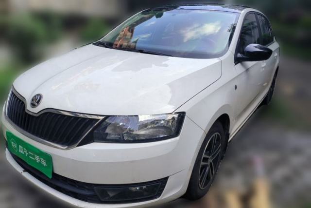 Used Skoda Rapid Spaceback 2014 1.6L Automatic Enjoyment Edition