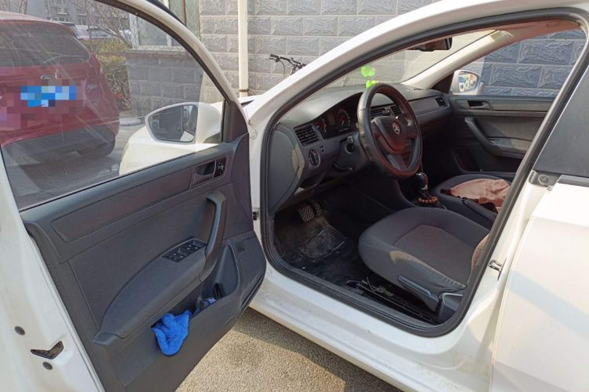Used Skoda Rapid Spaceback 2014 1.4TSI DSG Enjoyment Edition Driver Seat