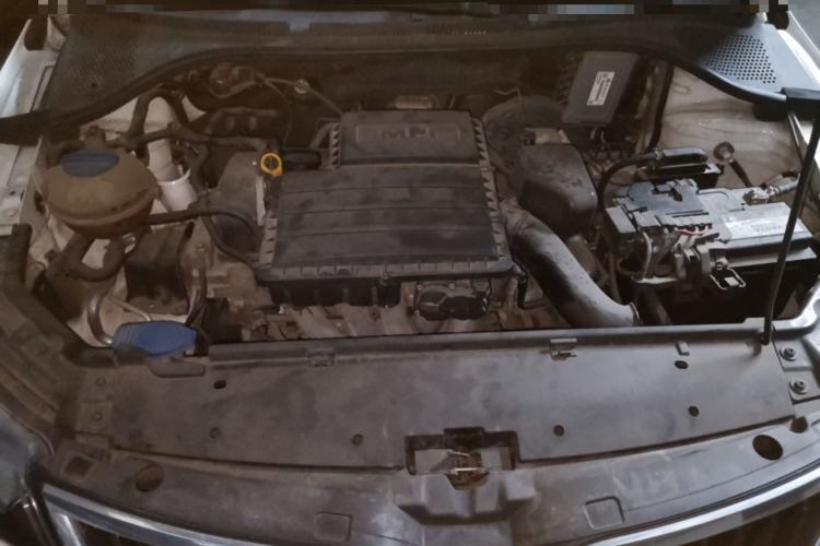 Used Skoda Rapid Spaceback  Engine Bay