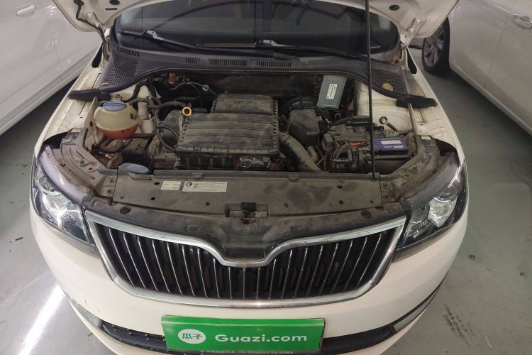 Used Skoda Rapid Spaceback 2014 1.6L Automatic Enjoyment Edition Engine Bay