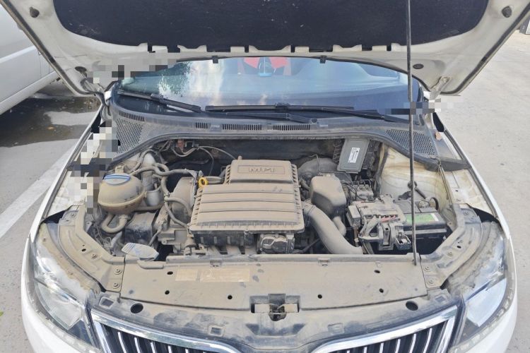 Used Skoda Rapid Spaceback 2014 1.6L Manual Enjoyment Edition Engine Bay