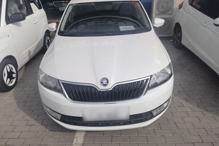 Used Skoda Rapid Spaceback 2014 1.6L Automatic Enjoyment Edition Exterior 1