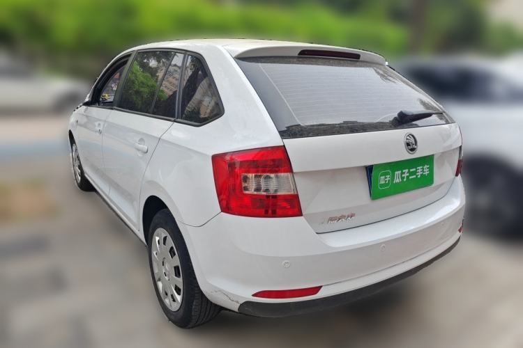 Used Skoda Rapid Spaceback 2014 1.6L Automatic Enjoyment Edition Exterior 3