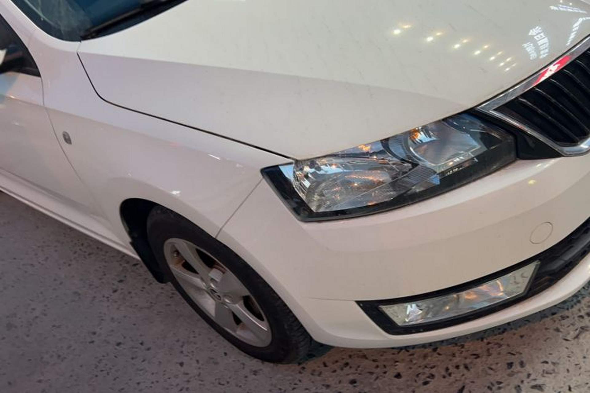Used Skoda Rapid Spaceback 2014 1.6L Automatic Enjoyment Edition Exterior 5