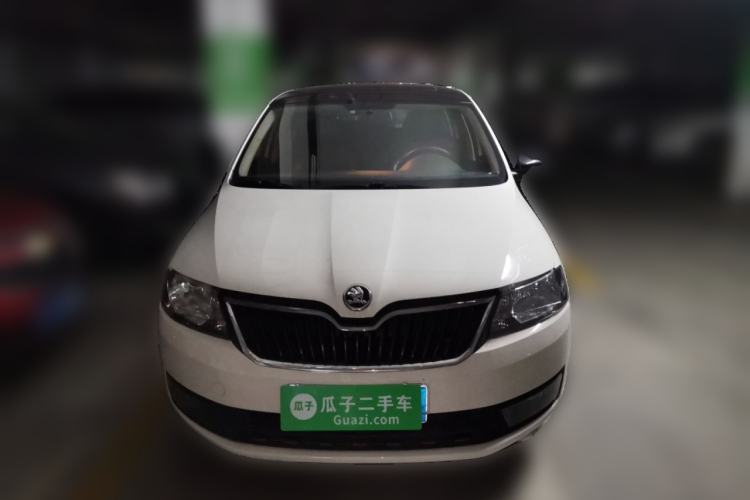 Used Skoda Rapid Spaceback  Front