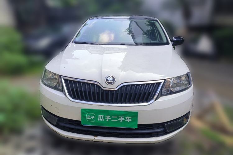 Used Skoda Rapid Spaceback 2014 1.6L Automatic Enjoyment Edition Front