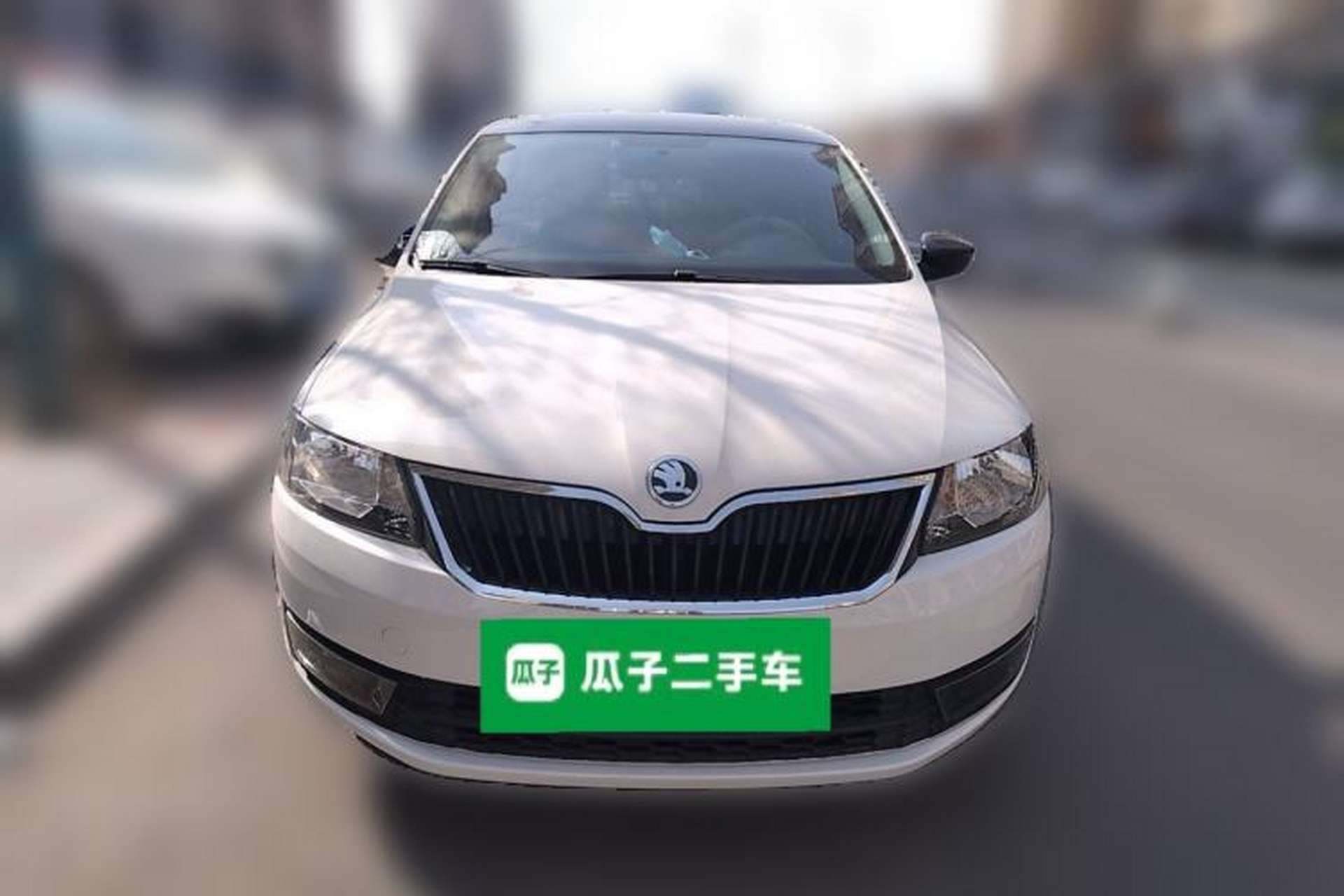 Used Skoda Rapid Spaceback 2014 1.6L Manual Enjoyment Edition Front