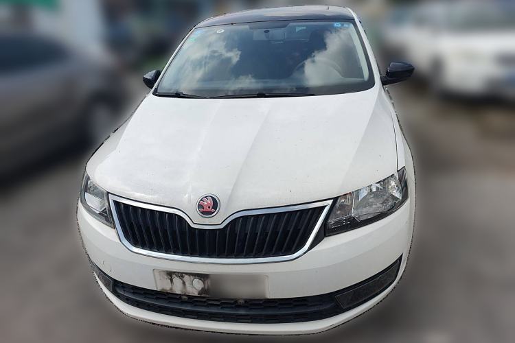 Used Skoda Rapid Spaceback 2014 1.6L Automatic Enjoyment Edition Front