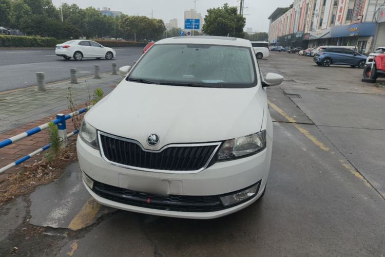 Used Skoda Rapid Spaceback 2014 1.6L Automatic Enjoyment Edition Front