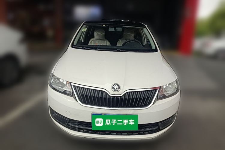 Used Skoda Rapid Spaceback 2014 1.6L Automatic Enjoyment Edition Front