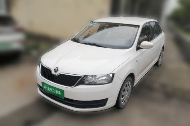 Used Skoda Rapid Spaceback 2014 1.6L Automatic Enjoyment Edition