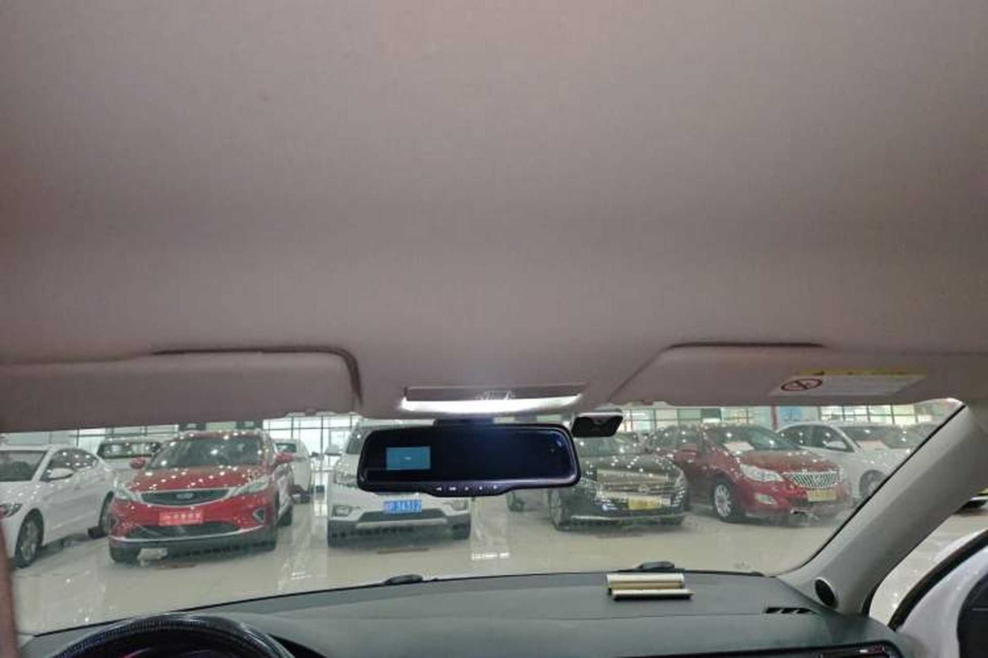 Used Skoda Rapid Spaceback 2014 1.6L Manual Enjoyment Edition Headliner