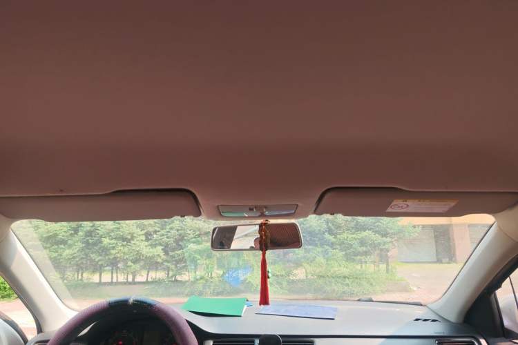 Used Skoda Rapid Spaceback 2014 1.6L Manual Enjoyment Edition Headliner