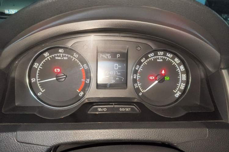 Used Skoda Rapid Spaceback 2014 1.6L Automatic Enjoyment Edition Instrument Cluster