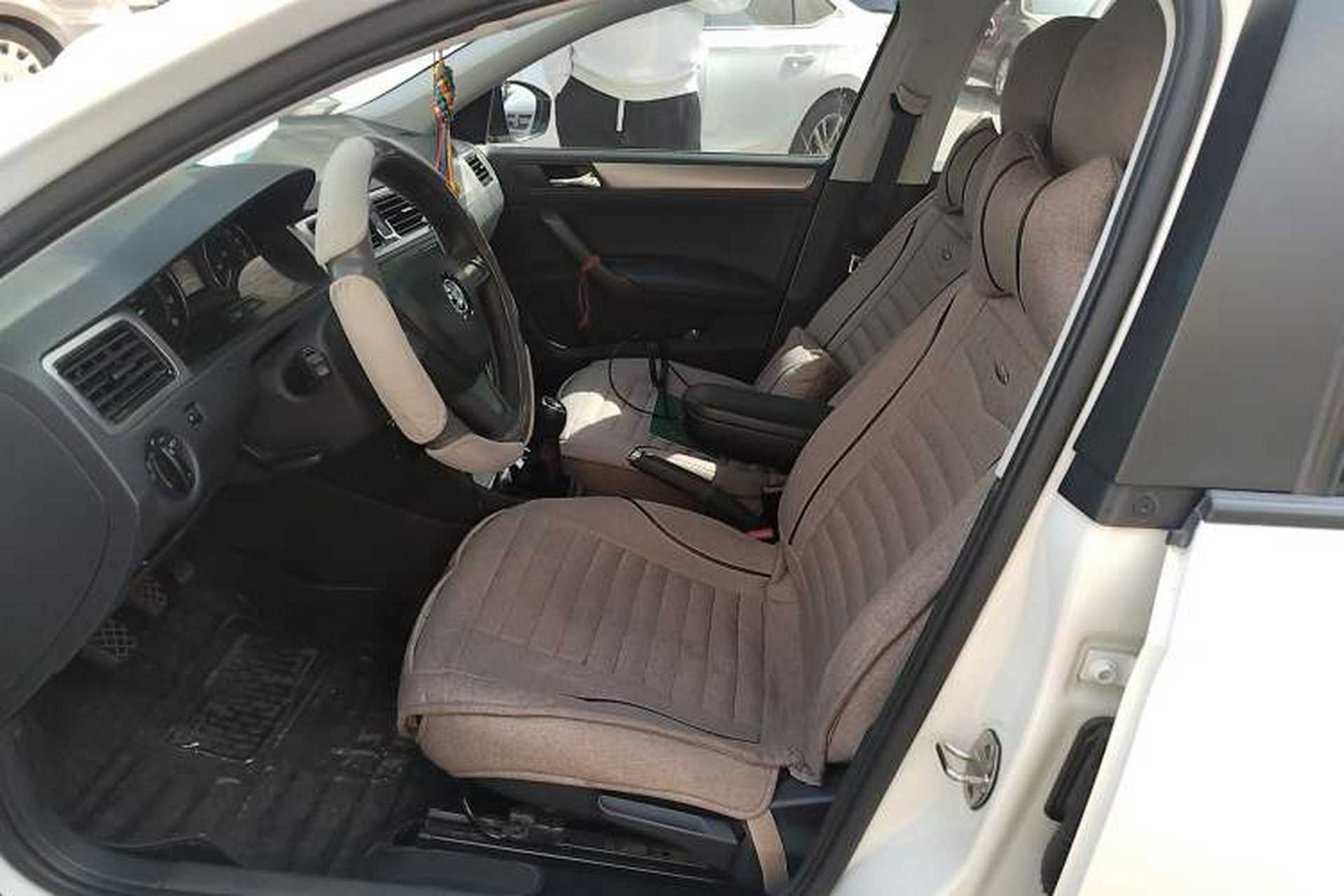 Used Skoda Rapid Spaceback 2014 1.6L Manual Enjoyment Edition Left Front Seat