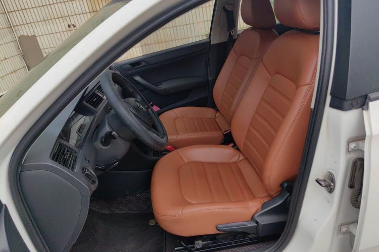 Used Skoda Rapid Spaceback 2014 1.6L Automatic Enjoyment Edition Left Front Seat
