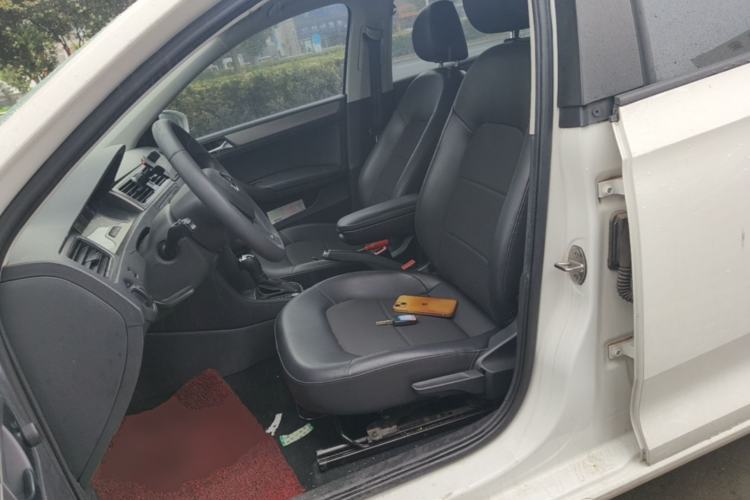 Used Skoda Rapid Spaceback 2014 1.6L Automatic Enjoyment Edition Left Front Seat