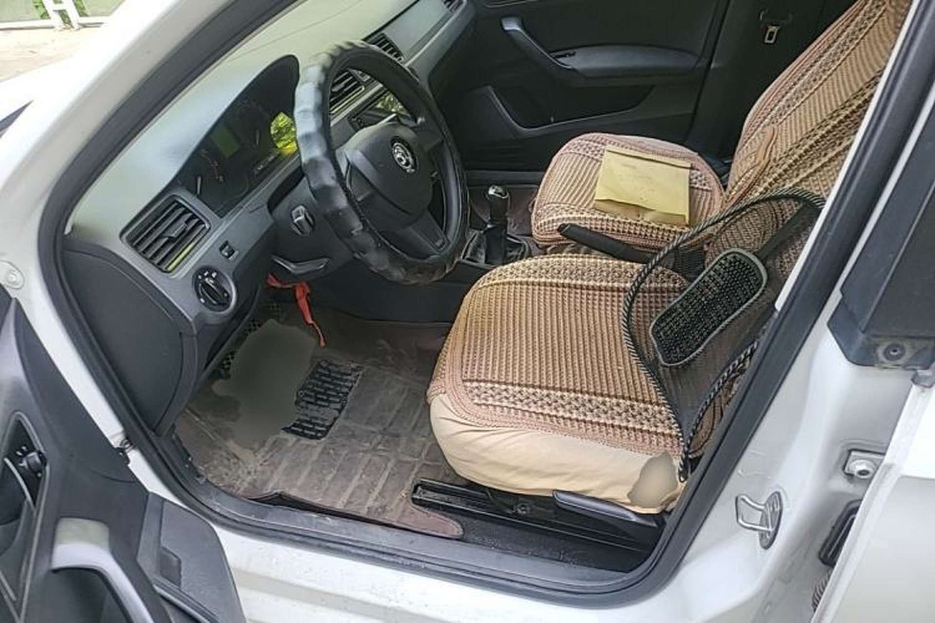 Used Skoda Rapid Spaceback 2014 1.6L Manual Enjoyment Edition Left Front Seat