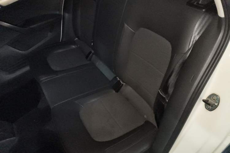 Used Skoda Rapid Spaceback 2014 1.6L Automatic Enjoyment Edition Left Rear Seat