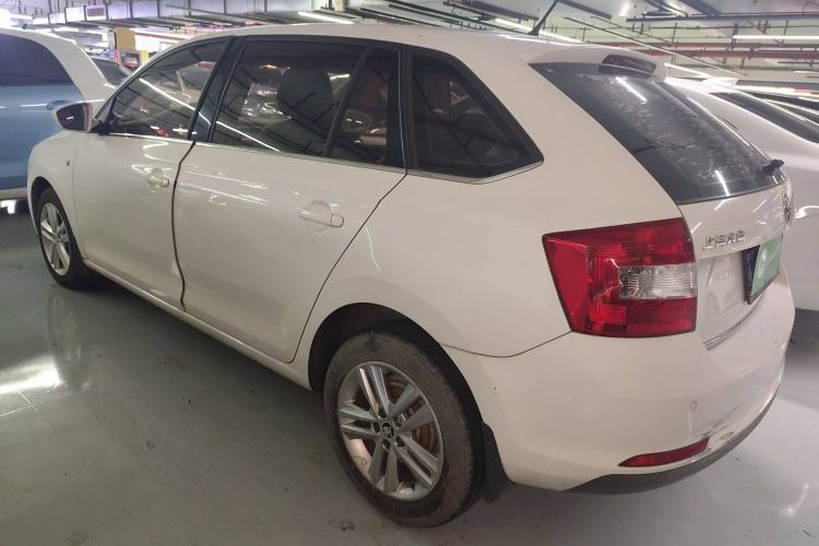 Used Skoda Rapid Spaceback 2014 1.6L Automatic Enjoyment Edition Left Side