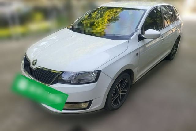 Used Skoda Rapid Spaceback 2014 1.6L Manual Enjoyment Edition