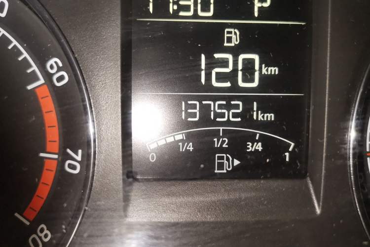 Used Skoda Rapid Spaceback  Odometer Close Up