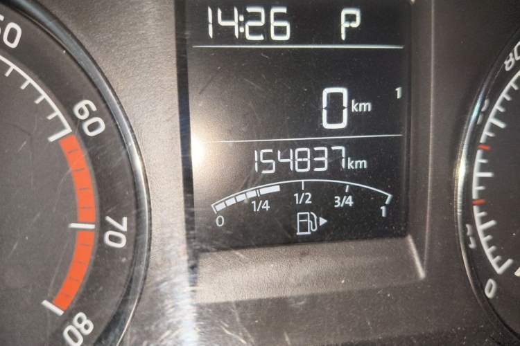 Used Skoda Rapid Spaceback 2014 1.6L Automatic Enjoyment Edition Odometer Close Up