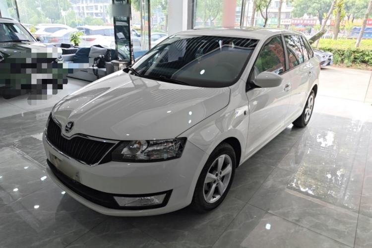 Used Skoda Rapid Spaceback 2014 1.6L Automatic Enjoyment Edition Guazi used car, China used car export, Used car for sale, Used cars, Cheapest cars for sale
