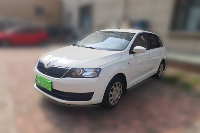 Used Skoda Rapid Spaceback 2014 1.6L Manual Enjoyment Edition