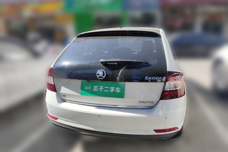 Used Skoda Rapid Spaceback 2014 1.4 TSI DSG Trend Edition Rear