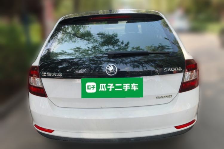 Used Skoda Rapid Spaceback 2014 1.6L Manual Enjoyment Edition Rear