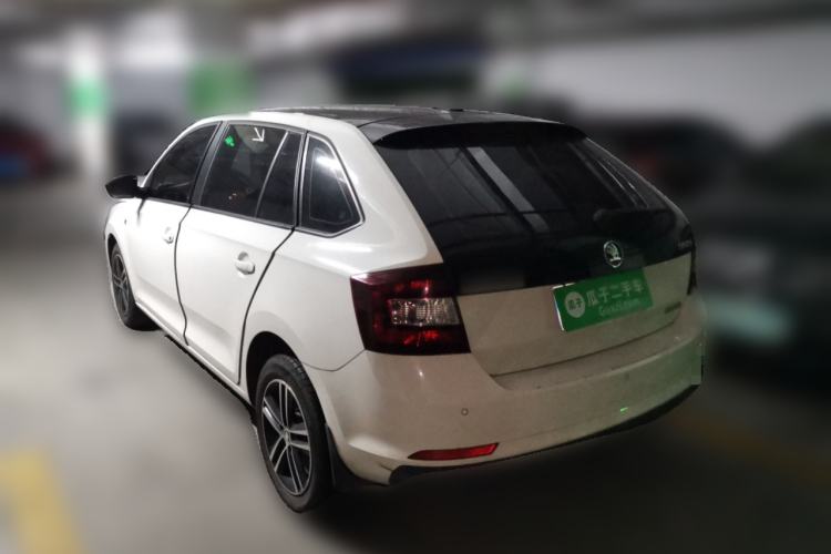 Used Skoda Rapid Spaceback  Rear Left 45 Deg