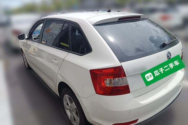 Used Skoda Rapid Spaceback 2014 1.6L Manual Enjoyment Edition Rear Left 45 Deg