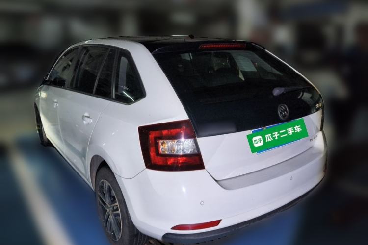 Used Skoda Rapid Spaceback 2014 1.6L Automatic Enjoyment Edition Rear Left 45 Deg
