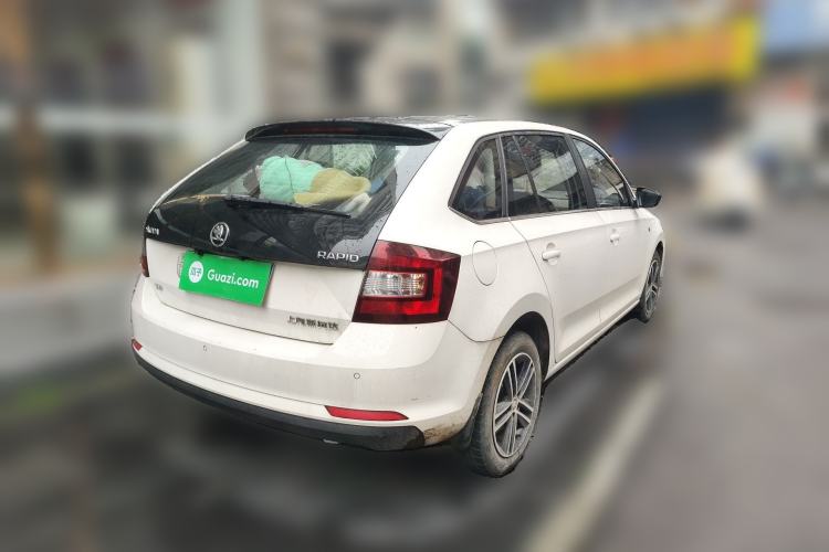 Used Skoda Rapid Spaceback 2014 1.6L Automatic Enjoyment Edition Rear Right 45 Deg