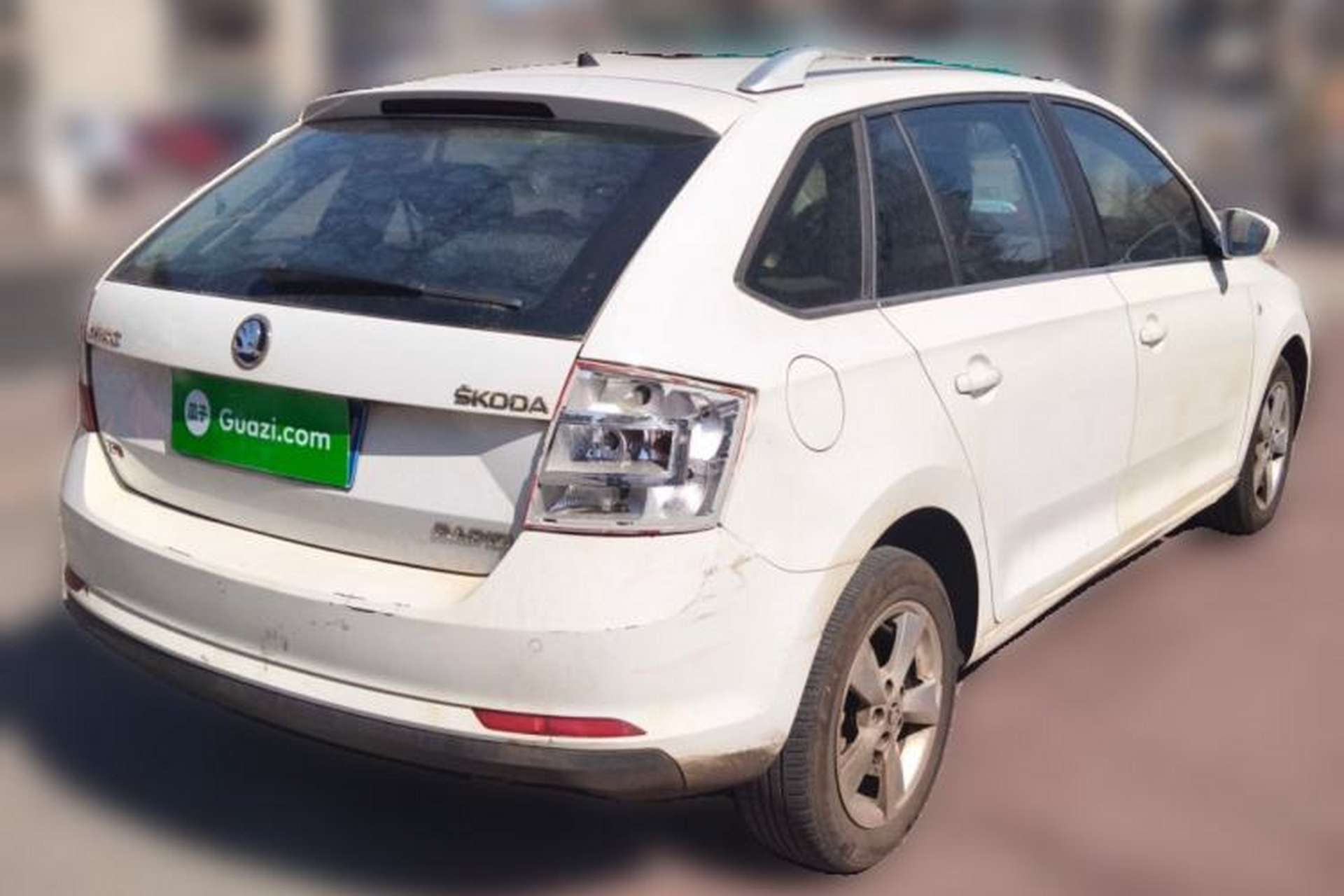 Used Skoda Rapid Spaceback 2014 1.4 TSI DSG Comfort Edition Rear Right 45 Deg
